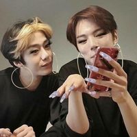 bebeMonstaxcoro