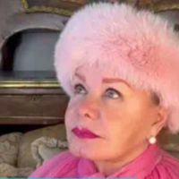 hellochampagneglamma