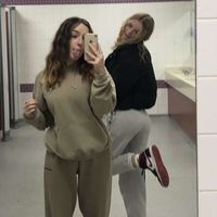 if you see this follow me pls