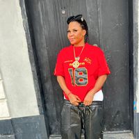 expesnive_lady_p