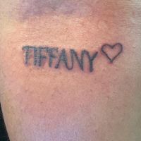 tiffany_store_tz