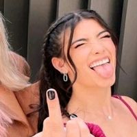 dissing_xcharli
