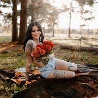 lovelyladyraeee
