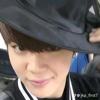 army.girsl..park.j