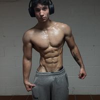 joel_lifts2live