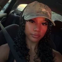 wh0s_simone