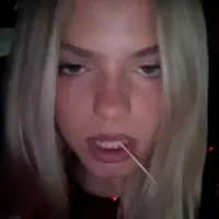 kiss it kiss it