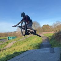 doolanoncommencal