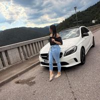 dianaelena0210