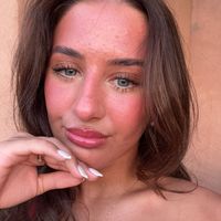 shkaylaxoxo