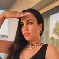 louizaparanika