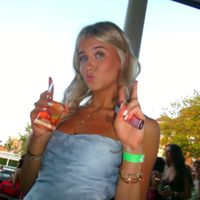 uraverageblonde33