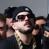 BABY T AM feat LADY DONG