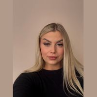 angelikaa9912