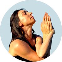 claire_yogahealer