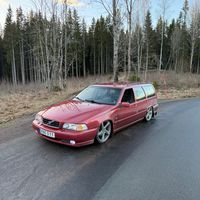 thailändska småpojkar
