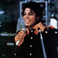 appleheadmoonwalker_