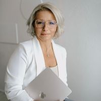 teuerzsuzsanna