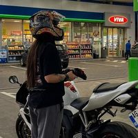 teo.titansilbere46_essa