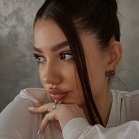dariaelena8416