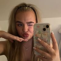 chloeoconnell__