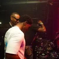 Av x Rihanna Confession rmx