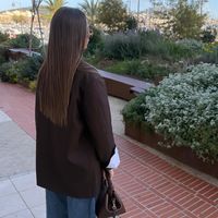 nina.bhhk