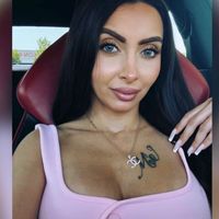 nikkie_nikol