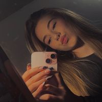 lara_85059