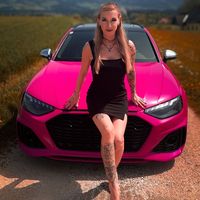 nadine_pink_rs4