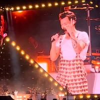 Into It – Chase Atlantic