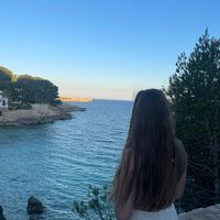 zoe.besz