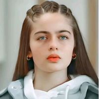 الصوت الأصلي - Leya Kırşan