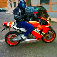 dani_hijodelviento
