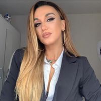 arielaofficial