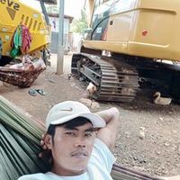 user1049581607875