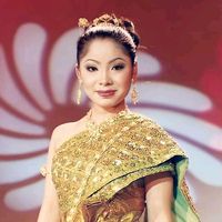 សំឡេងដើម - ទូចស៊ុននិច Song