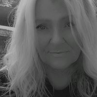 mary.f.lund