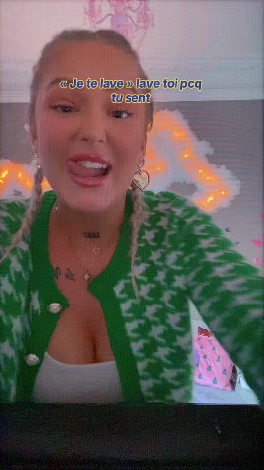 TikTok video thumbnail by helena_la_blonde