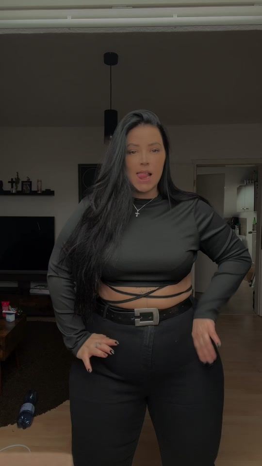 TikTok video thumbnail by blubber_xo