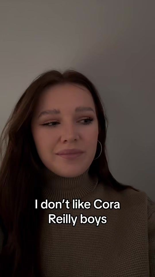 TikTok video thumbnail by by.bookaholic