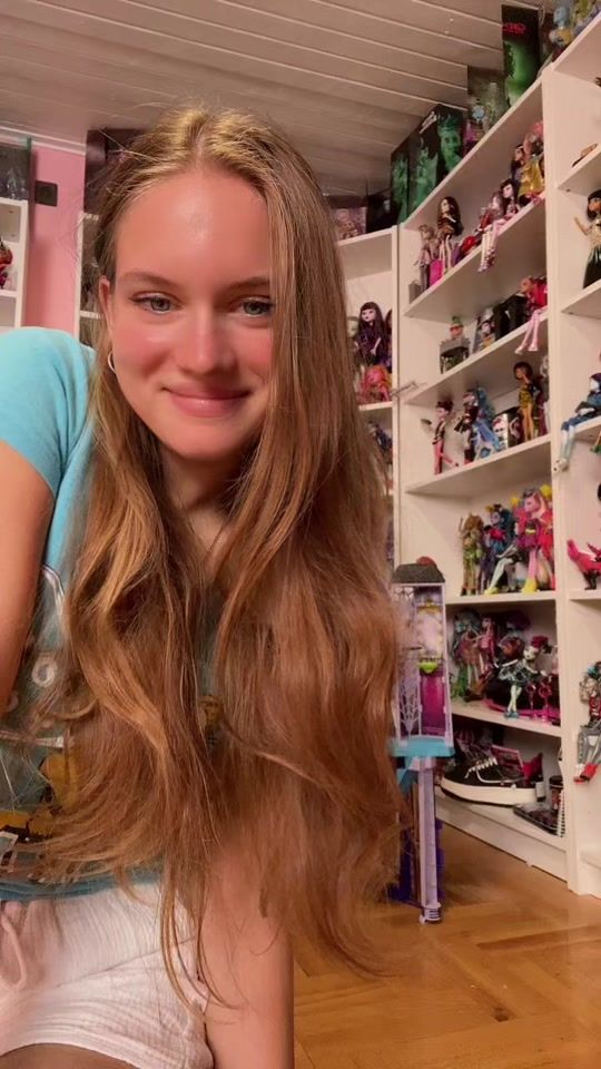 TikTok video thumbnail by rroxanne_green