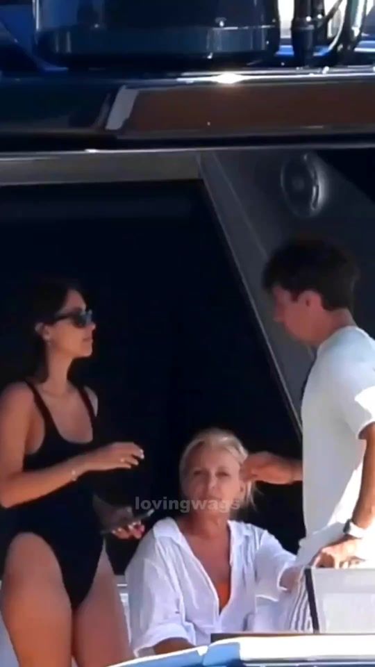 TikTok video thumbnail by bluemp4