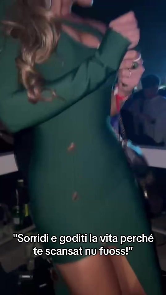 TikTok video thumbnail by santarussobeautyefitness