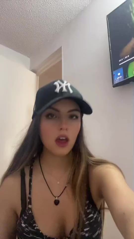 TikTok video thumbnail by valentinaaa_.__0