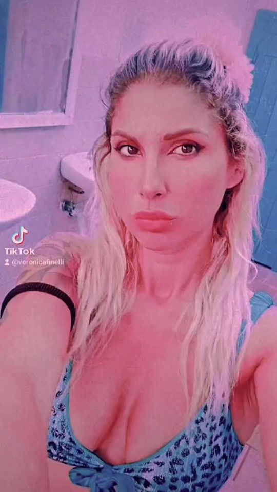 TikTok video thumbnail by veronicafinelli