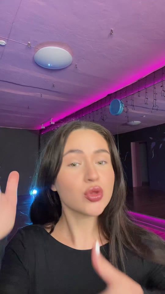 TikTok video thumbnail by sasha.plus.heels