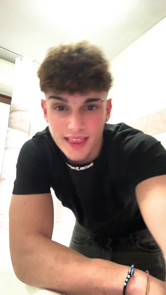TikTok video thumbnail by ciro.shqipe