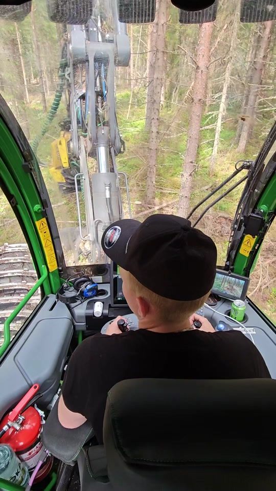 TikTok video thumbnail by albinwestin5