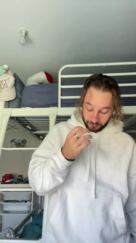 TikTok video thumbnail by j4mbonb3urre